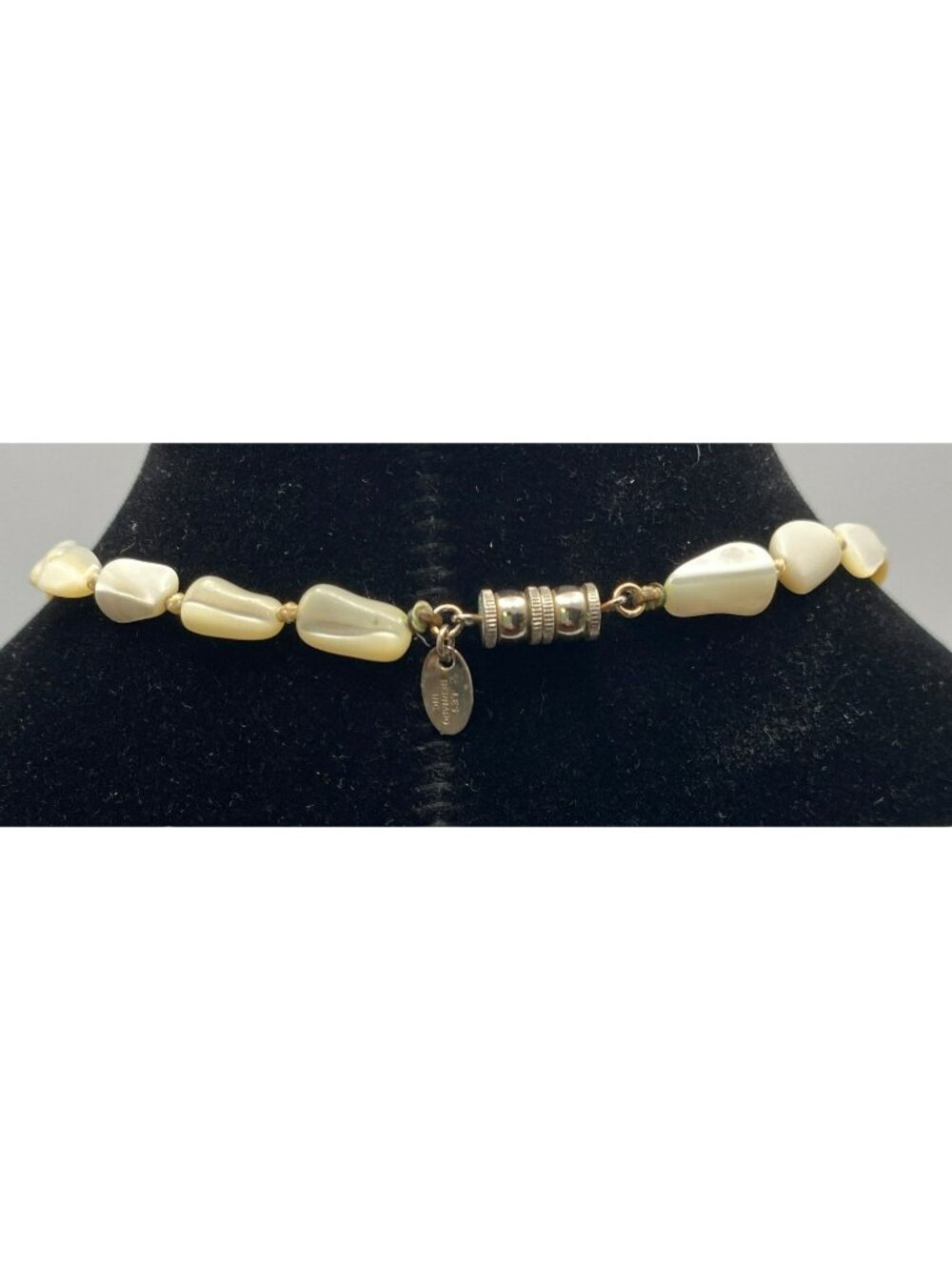 Vintage Mother of Pearl Shell Bead Necklace Les Bernard 50's 60's Retro MCM 16" - Picture 3 of 6